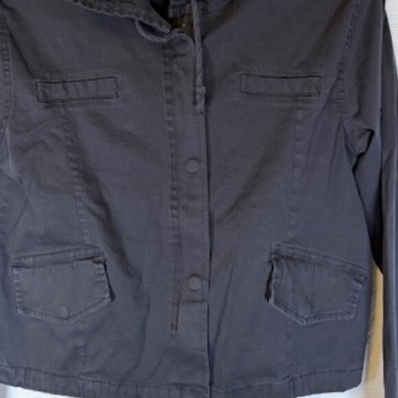 Brandy Melville Black Hooded Utility Jacket, Lightweight, Cropped- One Size - Picture 3 of 13